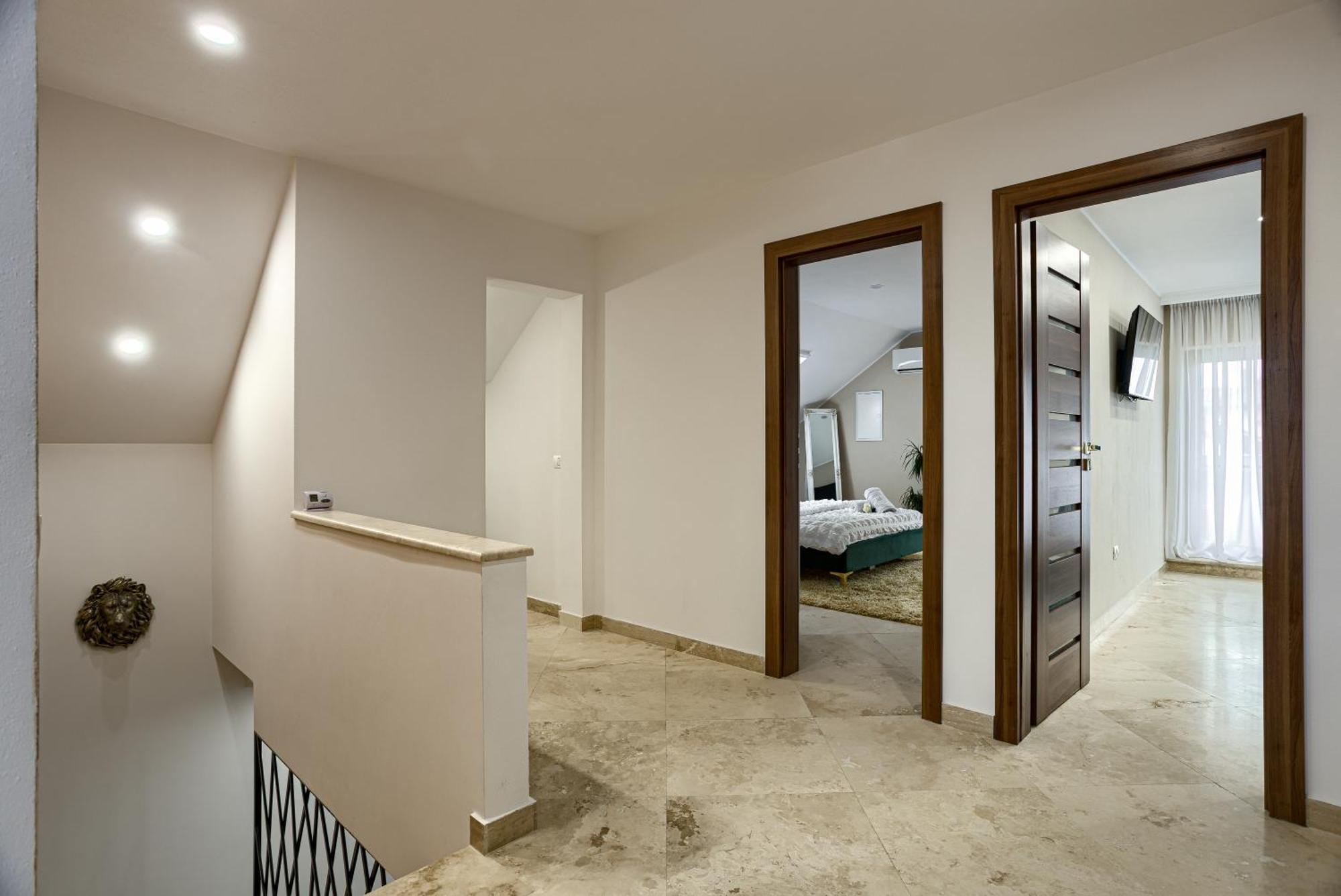 Sika Palladium Garden & Spa Central Apartment アラド エクステリア 写真