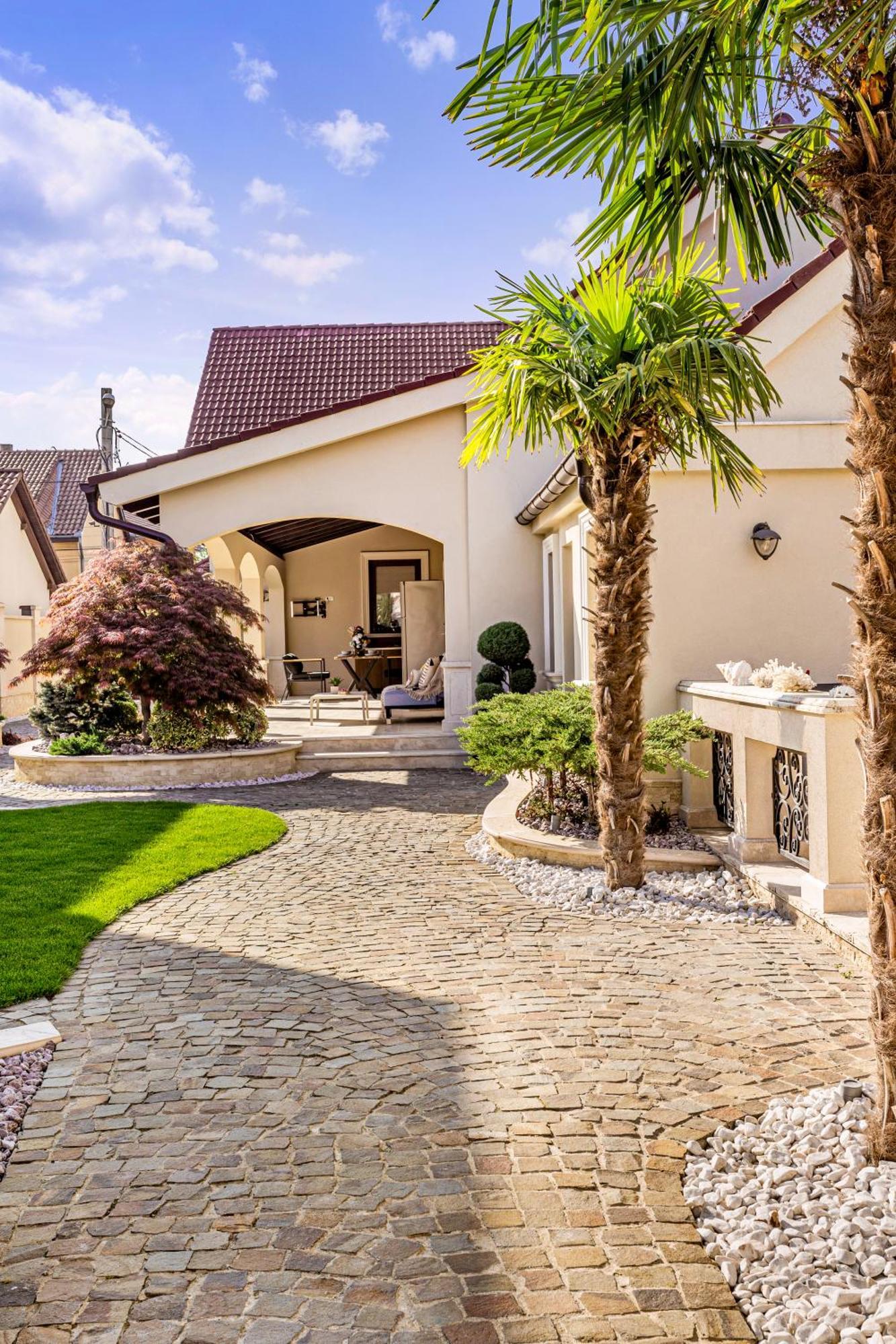 Sika Palladium Garden & Spa Central Apartment アラド エクステリア 写真